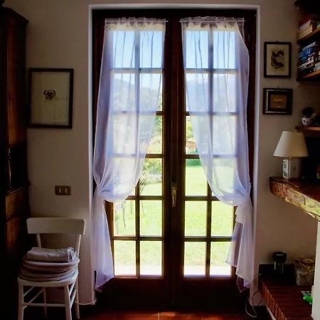 Quiet In Lake Como Casa de Férias *